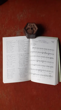 Anthologie de Chants de Trouvères - Translittération des textes par Jacques Chailley
. MAILLARD Jean