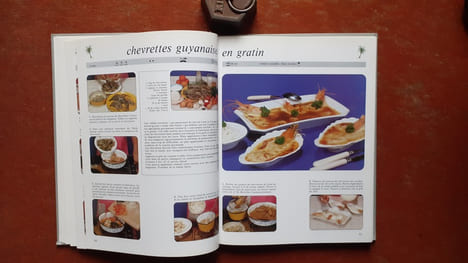 Délices de la Cuisine Créole - Volume 3 : Poissons et crustacés
. BELLAHSEN Fabien - DELMORAL André - DELAGE Francis (direction de)