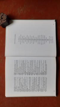 Délices de la Cuisine Créole - Volume 3 : Poissons et crustacés
. BELLAHSEN Fabien - DELMORAL André - DELAGE Francis (direction de)