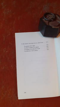 De la séduction
. BAUDRILLARD Jean