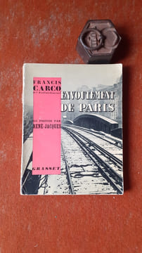 Envoûtement de Paris. Illustré de 112 photographies par René-Jacques
. CARCO Francis - RENE-JACQUES