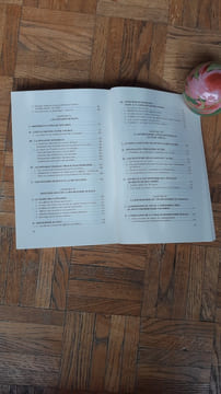 La bourgeoisie des campagnes et des bourgs en Quercy aux XVIIe et XVIIIe siècles
. AURICOSTE Françoise
