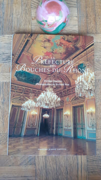 La Préfecture des Bouches-du-Rhône
. JASMIN Denise