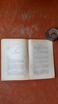 Histoire d'une chrétienté - Bourbon des origines jusqu'en 1714
. BARASSIN Jean
