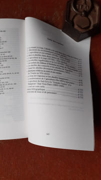 Histoires du miel et de l'apiculture en Dauphiné, Savoie et Provence
. BETHOUX Pierre