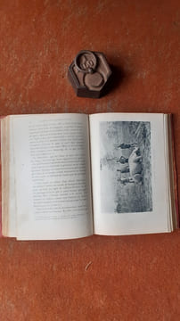Chasses aux grands fauves pendant la traversée du continent noir du Zambèze au Congo français
. FOA Edouard
