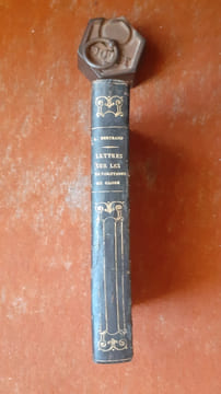Lettres sur les révolutions du globe
. BERTRAND Alexandre