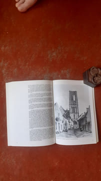 Larchant - 10 000 ans d'histoire
. AMANDRY Michel - BEAUX François - COLLIN-DELAVAUD Claude - COQ Dominique - DUVAL Alain - FOURNEE Jean (et ...