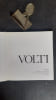 Volti
. TESTANIERE Genevi&egrave;ve (pr&eacute;face de) - VOLTI Antoniucci 

