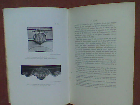 Etude sur les armoiries de la ville de Tournus . MEURGEY Jacques