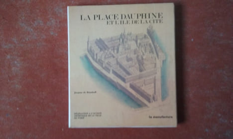 La Place Dauphine et l'Ile de la Cité
. BRUNOFF Jacques de
