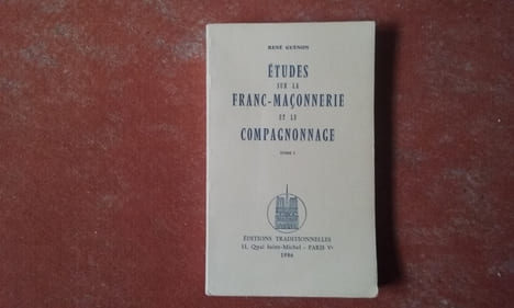Etudes sur la Franc-Maçonnerie et le Compagnonnage - Tome 1. pemière partie
. GUENON René
