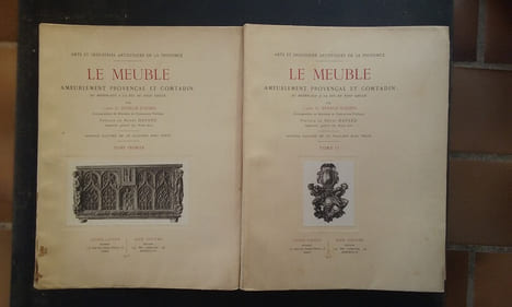 Le Meuble. Ameublement Provençal et Comtadin du moyen-âge à la fin du XVIIIe siècle. Tomes 1 et 2
. ARNAUD D'AGNEL Gustave (Abbé)