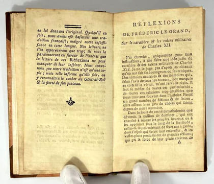 Réflexions sur le caractère et les talents militaires de Charles XII, roi de Suède. Frédéric II, roi de Prusse