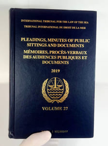 Mémoires, procès-verbaux
des audiences publiques et documents