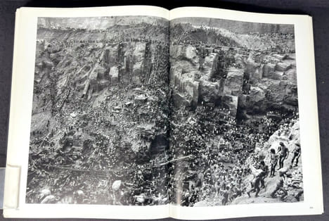 Trabalhadores. Uma arqueologia da era industrial. Sebastião Salgado