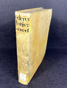 Calvinismus Detectus, & dedoctus : Ex Occasione duplicis Scripti, quorum primum in lucem edidit Vir Illustris: D. Ioannes Georgivs, Rahetus, ex Reformtao Convertus Catholicus; Alterum typis vulgavit D. Joannes Jacobus Vedrosius, itidem Rhaetus, apud Curiam Rhaetorum primarius Verbi, uti vocant, Minister. Definio Calvinismi, & libri summa: Calvinismus est totius Christianismi Exterminium. Cum Facultate Superiorium.