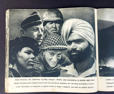 W Walce O Wolnosc / In Fight For Freedom / In Lotta Per La Libertà

+ three original Polish WW2 pictures, including a photograph of Marshal Jozef ...