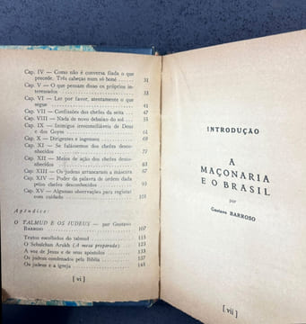 A maçonaria, seita judaica. Suas origens, sagacidade e finalidades anticristãs ("La maçonnerie, secte juive née du Talmud" en portugais brésilien). ...