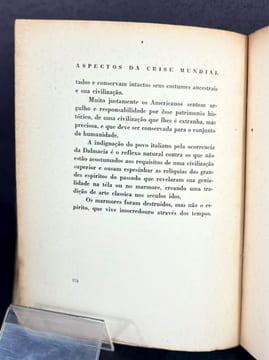 Aspectos da Crise Mundial. Benito Mussolini