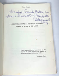 1850-1939: O Desenvolvimento da Indústria Brasileira [Le développement de l'industrie brésilienne] [assinado/signé]