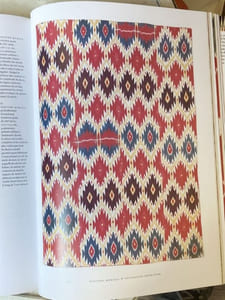 IKATS Splendeur des soies d'Asie Centrale