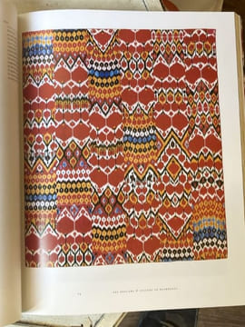IKATS Splendeur des soies d'Asie Centrale. Fitz Gibbon Kate - Hale Andrew