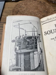 LES SOUS-MARINS