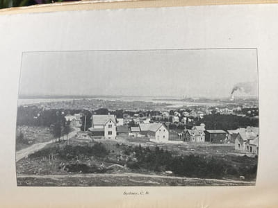 Voyages au Canada Français et aux Provinces Maritimes - Le Canada et la guerre