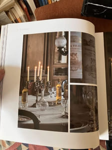 ESPRIT DE SAUTERNES. Les intèrieurs des plus belles demeures viticoles 