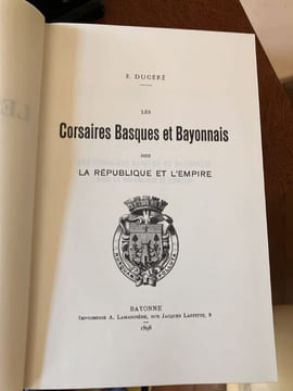 LES CORSAIRES. Avec une préface de présentation et un index des noms cités. Tome 1 - Les corsaires sous l'Ancien Régime. - Tome 2 - Les Corsaires ...