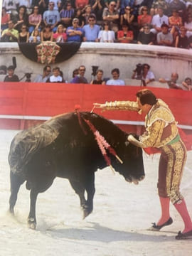 Une Faena de CURRO ROMERO. CLERGUE Lucien - MAGNAN Jean Marie - [Tauromachie - Corrida]