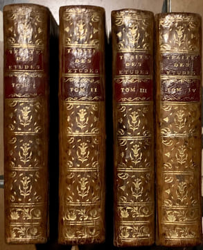 De la Manière d'enseigner et d'étudier les belles-lettres par rapport à l'esprit et au coeur, par M. Rollin,... Nouvelle édition.. ROLLIN  Charles.