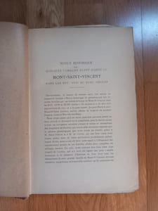 1°.Notice historique sur quelques familles ayant habité le MONT-SAINT-VINCENT dans les XVIe, XVIIe et XVIIIe siècles.
Presses de l'imprimerie Française et Orientale à Chalon sur Saône. 1926.
2° .Notice historique sur la famille DÉSIR de FORTUNET et les familles alliées.
Chalon sur Saône. Emile Bertrand, imprimeur-éditeur. 1923.