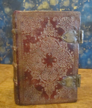 LIVRE DE MESSE EN LATIN. Recueil de plusieurs Textes. undefined