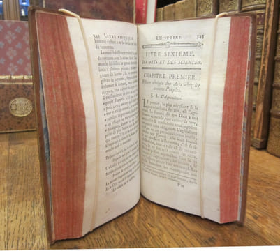 Antilogies et Fragmens Philosophiques, ou Collection méthodique des morceaux les plus curieux & les plus intéressans sur la Religion, la Philosophie, ...