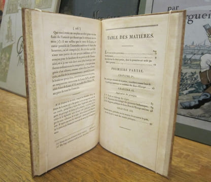 Aperçus sur la politique de l'Europe et sur l'administration intérieure de la France. SAINT - MORYS (ETIENNE BOURGEVIN VIALART, Comte de):