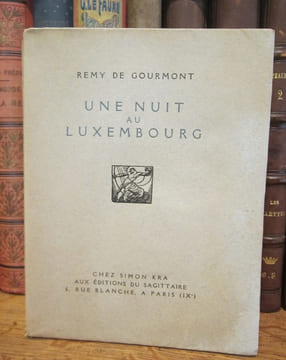 Une Nuit au Luxembourg. Illustrations de Serge Beaune.. GOURMONT (Remy de)