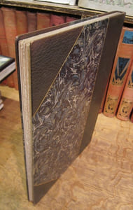 Les Eglogues. Avec les illustrations d'Adolphe Giraldon gravées sur bois en couleurs par Florian. Préface par E. Gebhart de l'Académie française. Texte établi par H. Goelzer professeur à l'Université de Paris.