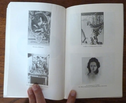La Condition Féminine de la préhistoire à nos jours en Aunis et Saintonge.. Colle (Robert).