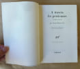 A travers les persiennes. Traduit de l'espagnol par Annie Brousseau.. Gaite (Carmen Martin).