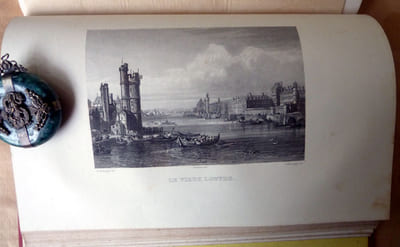 Histoire de Paris et de ses Monuments. 5ème édition; comprenant les derniers évènements et les monuments nouveaux.
