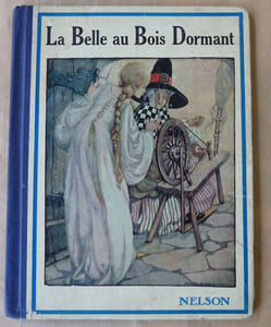 La belle au Bois Dormant. Suivi de Rapunzel, La Grenouille Enchantée.