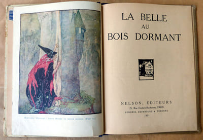 La belle au Bois Dormant. Suivi de Rapunzel, La Grenouille Enchantée.