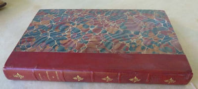 Bibliographie de La Bretagne ou Catalogue Général des ouvrages historiques, littéraires et scientifiques parus sur la Bretagne, avec la liste des revues publiées en cette province, les prix approximatifs des volumes rares, etc... On joint "Catalogue des Ouvrages de fond et en nombre sur la Bretagne par J. Plihon" de 1914.