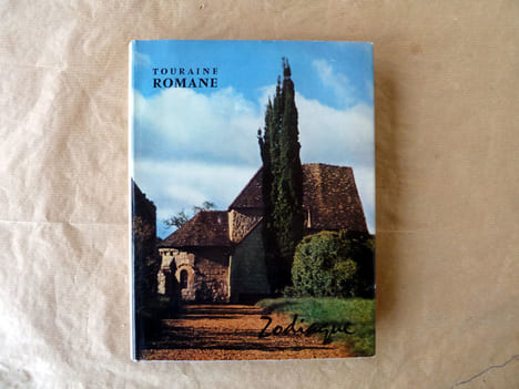 Touraine Romane. "La Nuit des Temps".. Aymard; Devaux; Gamard; Jean-Nesmy; Surchamp.