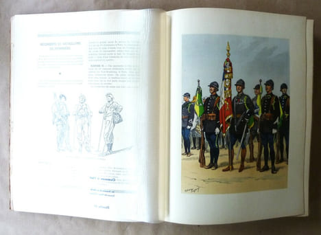 Les Uniformes de l'Armée Française. Terre; Mer; Air. Ouvrage publié sous le haut patronage des Ministères De La Guerre; De La Marine; De L'Air.. ...