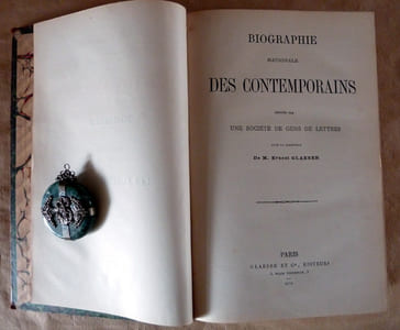 Biographie nationale des Contemporains, rédigée par une société de gens de lettres.
