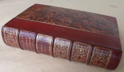 Les Contes Drôlatiques. Colligez ez abbayes de Touraine et mis en lumière par le sieur de Balzac pour l'esbattement des pantagruelistes et non aultres. Cinquiesme édition.
