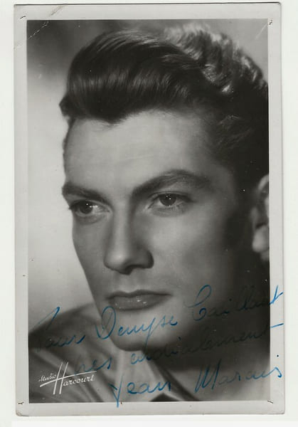 Carte Postale de Jean Marais. ( Avec cordiale d&eacute;dicace de Jean Marais ).. ( Cartes Postales - Cin&eacute;ma ) - Jean Marais - Studio Harcourt.
